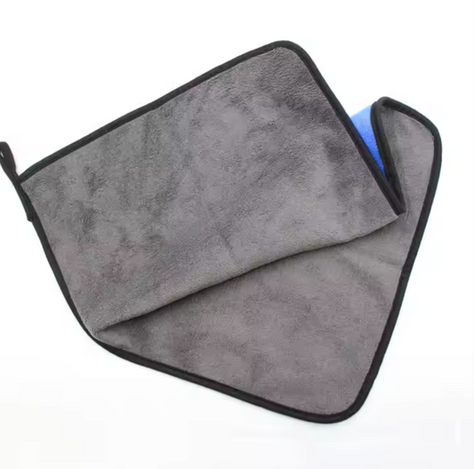 Ultra-Absorbent Dual-Sided Microfiber Towel